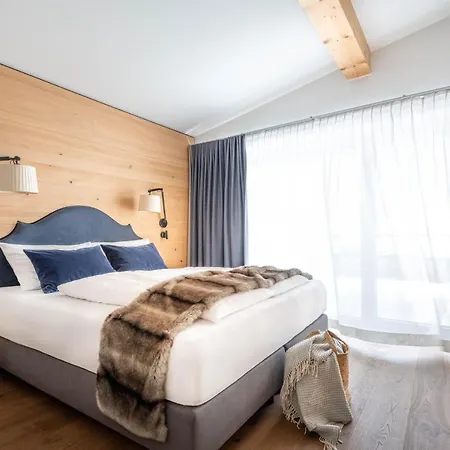 Sporthotel Chalet Otel 4*