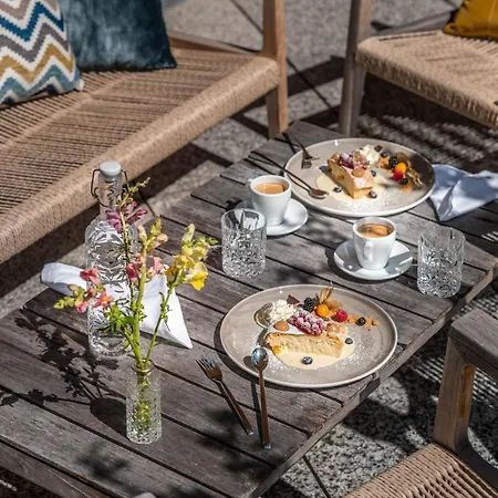 Sporthotel Chalet Hotel 4*