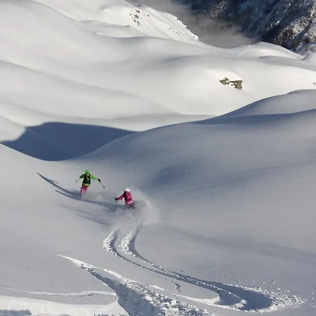 Hotel Sporthotel Chalet 4*